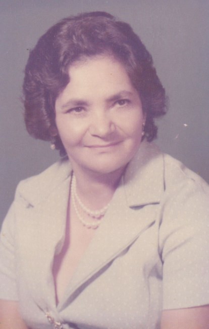 Obituary of Amalia Perez de Valdez