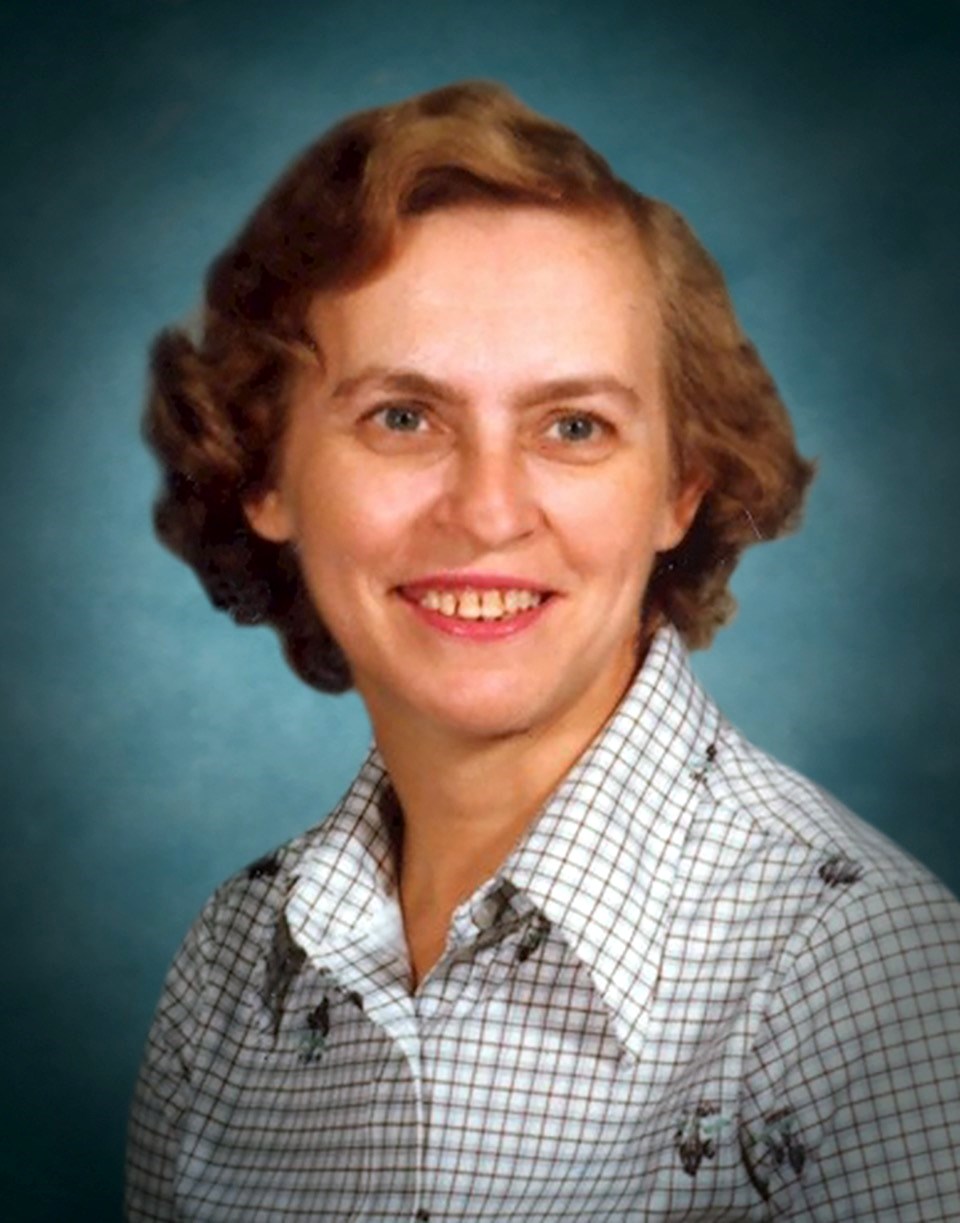 Helen Shelton Obituary Evansville, IN