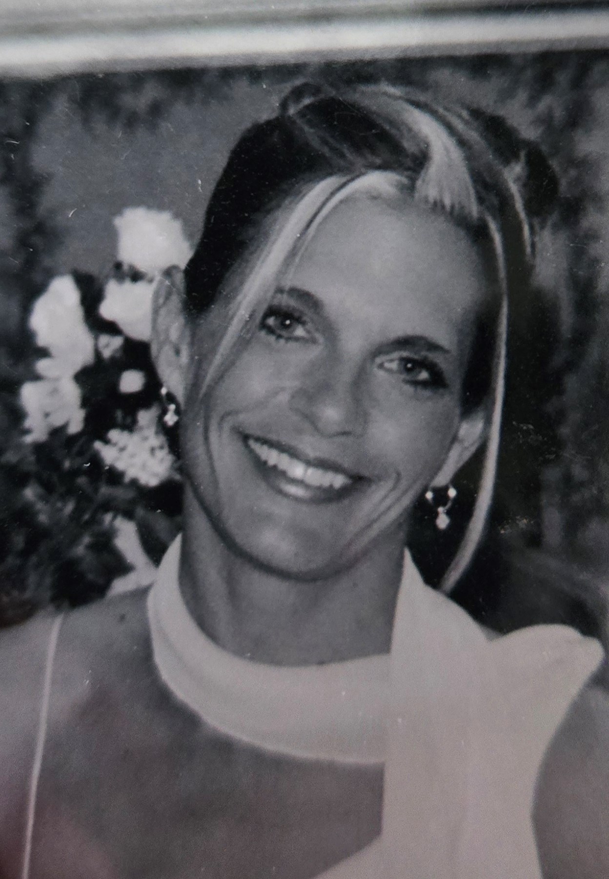 Obituary of April Ledford Neilson
