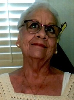 Obituario de Carmen M. Sanchez