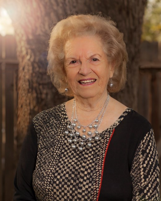 Obituary of Lena Cordova