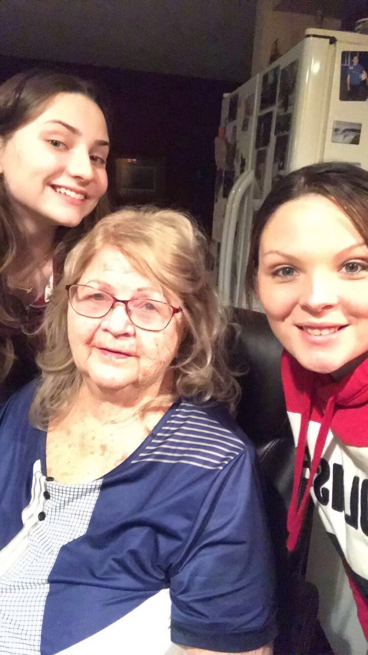 Obituary of Helen L. Lawrence