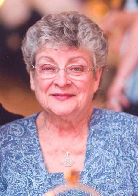 Obituary of Evelyn R. Cox