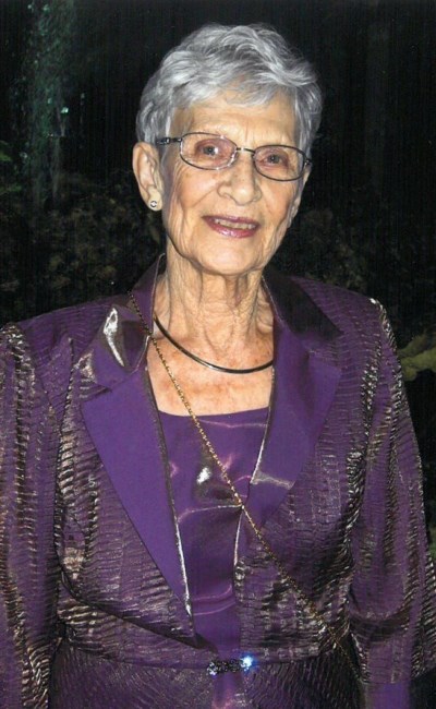 Obituary of Gena Minerva Vipond