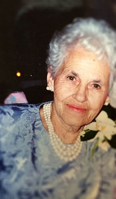 Obituary of Louise Dyer Collier