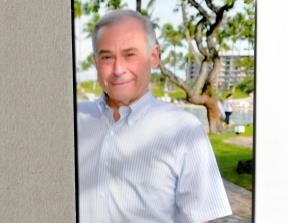 Obituary of Stewart H Mueller