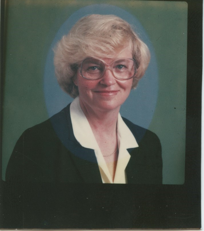 Obituary of Nelda J. Marshall