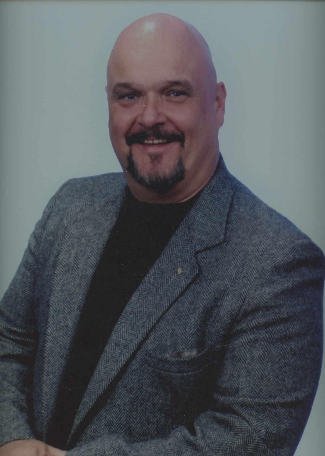 Obituary of Paul Laurence Helzer