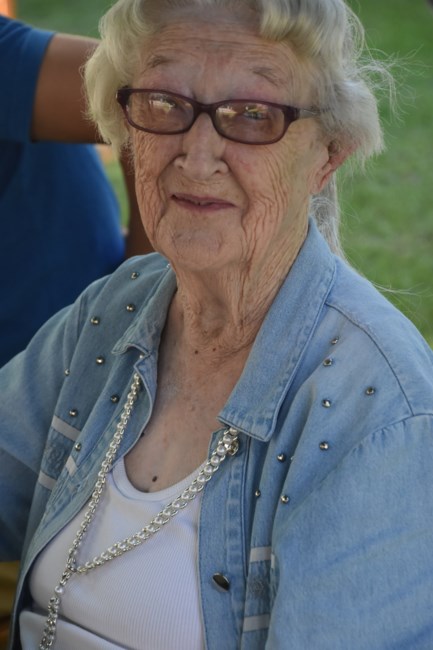 Obituary of Vivian Thurlby Bartig