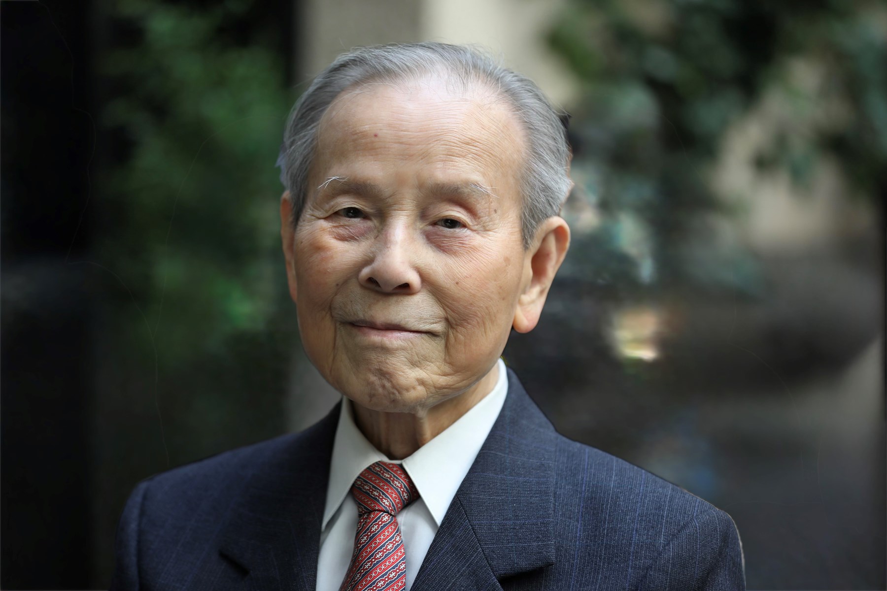 Obituary of Mr. Lung-Sen Chen