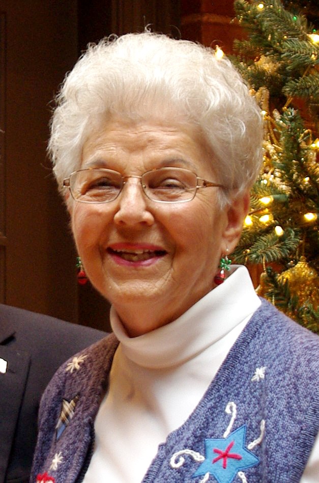 Obituary of Lillian "Honey" C. LaTouche