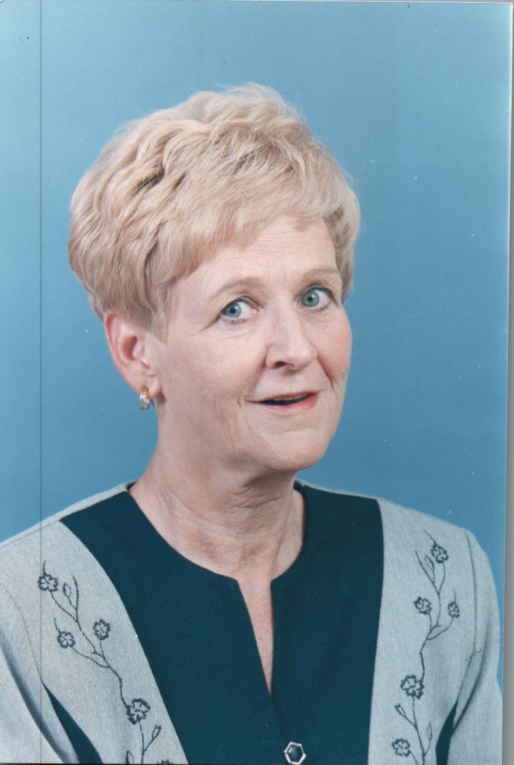 Avis de décès de Nita Rae Dutton