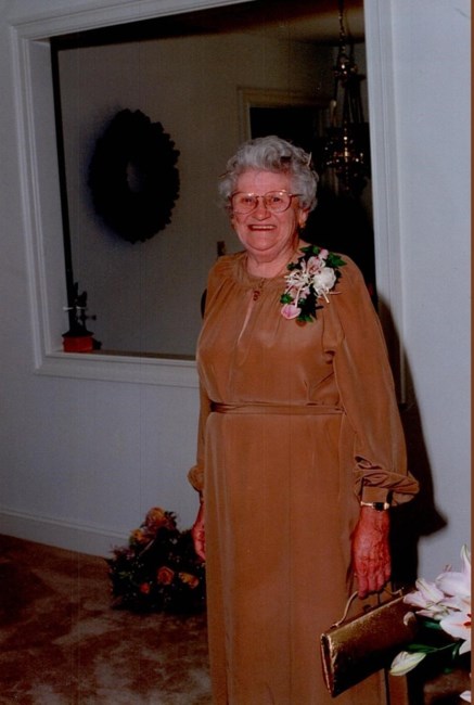Obituario de Dorothy V. Vogt