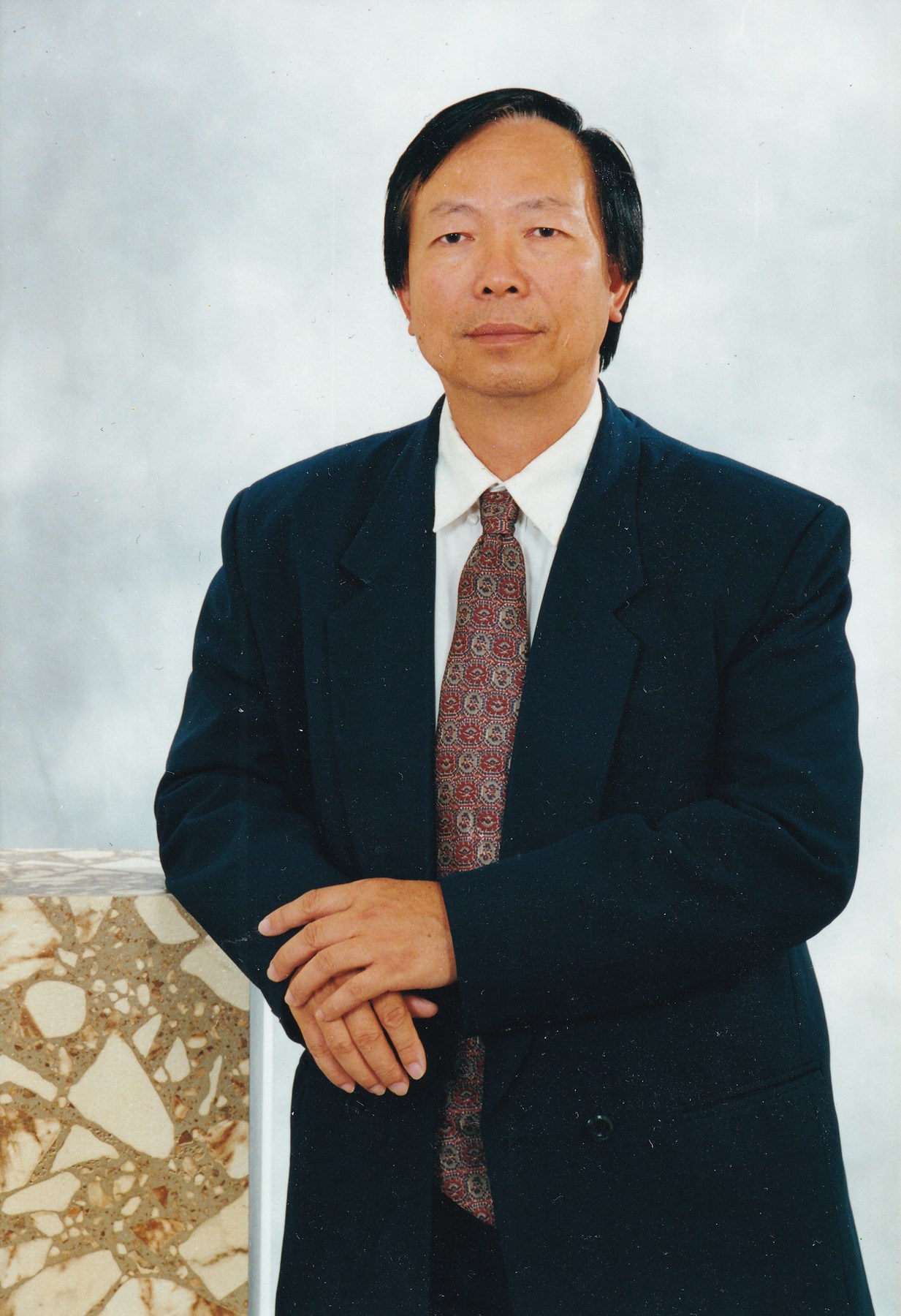 Obituary of Cuong Quy Chu