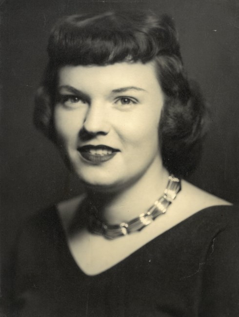 Obituary of Margaret Lynne (Edwards) White