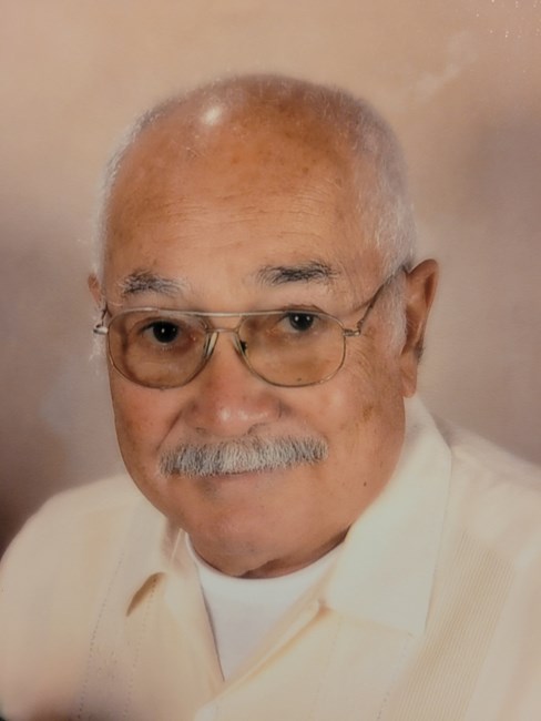 Obituary of Richard Munoz
