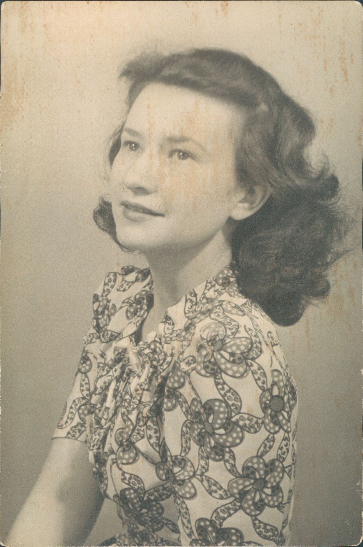 Obituary of Muriel F. Jacobs
