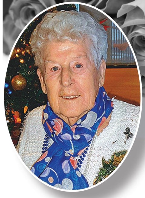 Obituary of Joyce Hellen Mynott