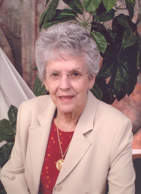 Avis de décès de Mme Lucie-Anna Comeau