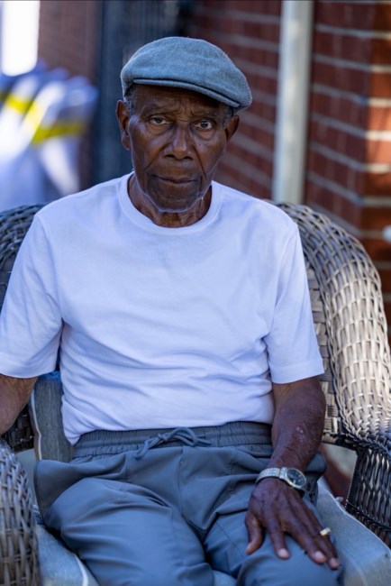 Obituary of Melvin H. Edwards