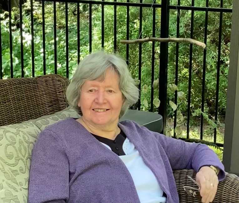 Obituary of Lynda May Kelly
