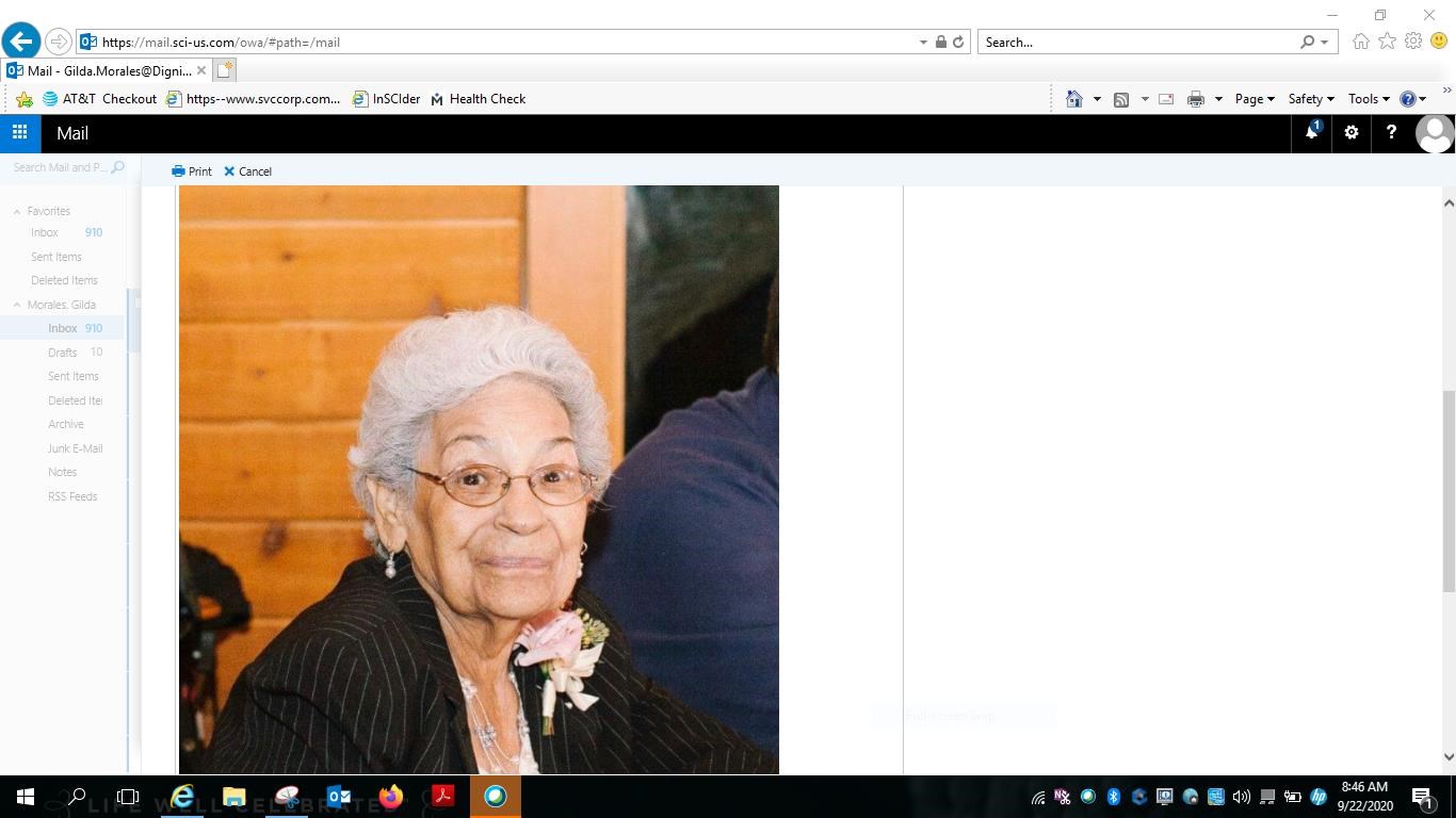 Obituario de Mrs. Julia Flores
