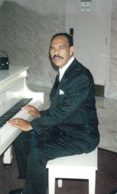 Obituary of Orlando Holt Jr.