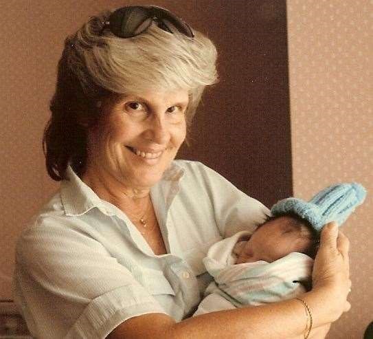 Obituary of Lois A Brockhoff