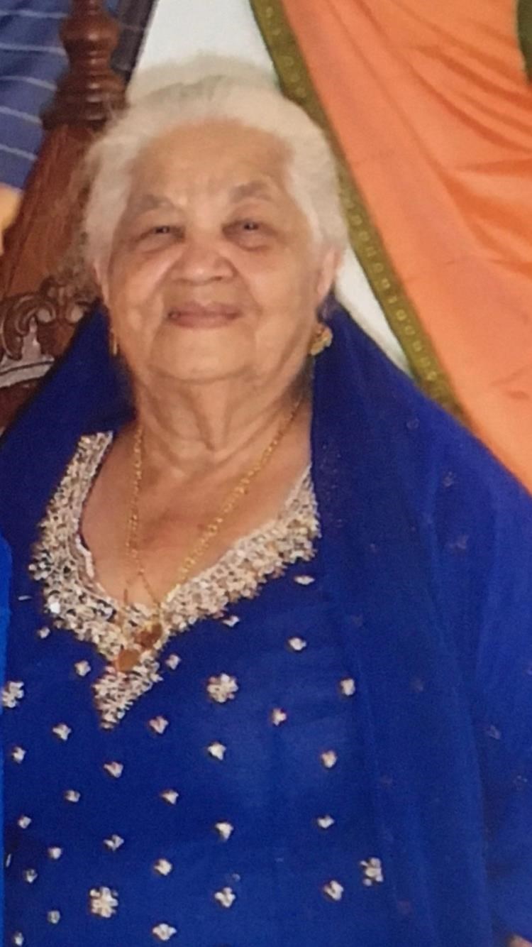 Obituary of Latchminia Pardesi