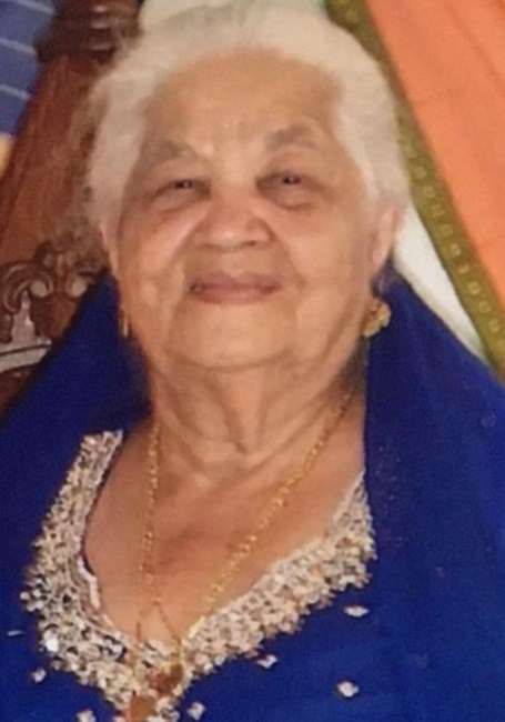 Obituary of Latchminia Pardesi