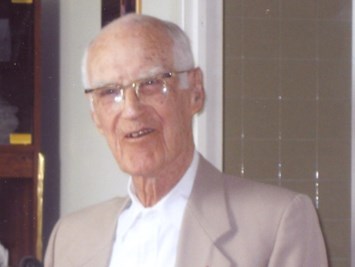 Obituary of Arnold James Ritchie
