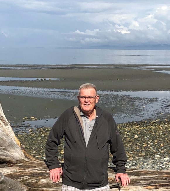 Obituary of Kenneth Wallbridge Scott