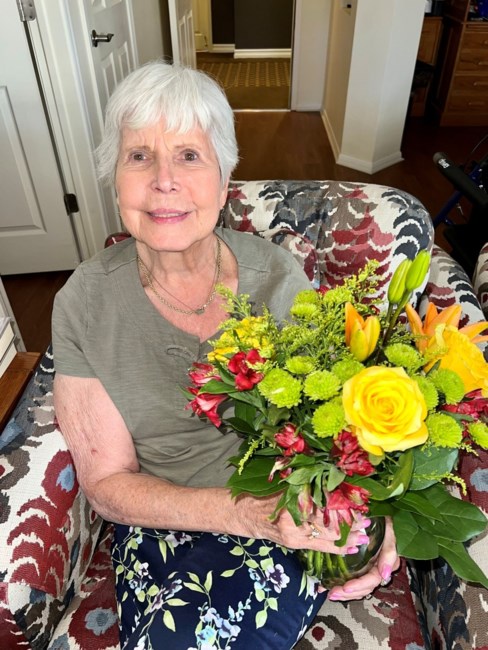 Obituary of Sheila Lou Domabyl