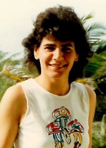 Obituary of Suzanne M. Gonçalves