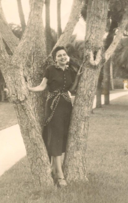 Obituary of Dorothy E Barnett