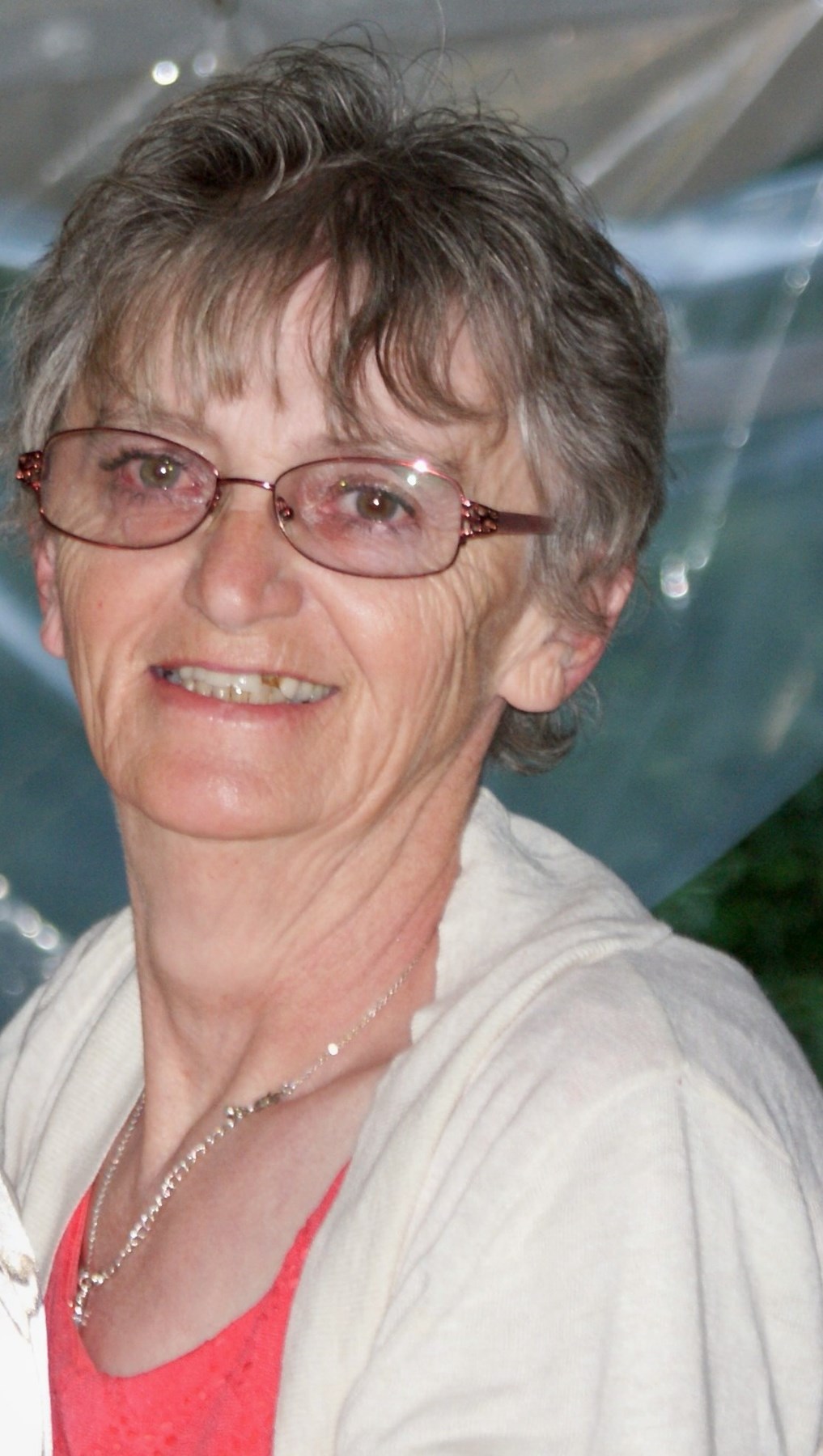 Obituary of Mrs Kathleen Ann (Bennett) Lathrop