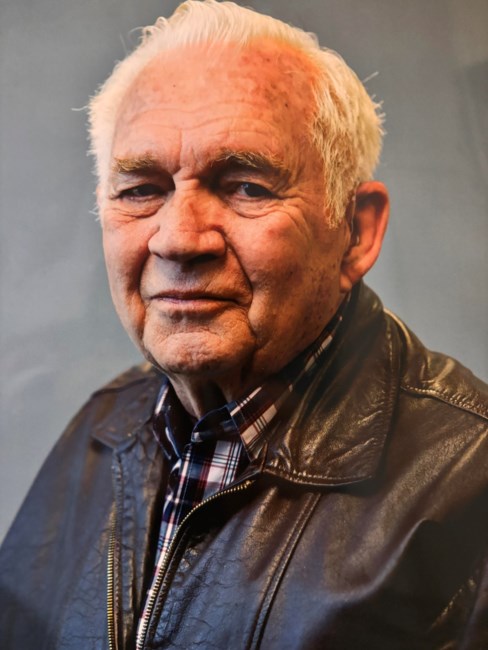 Obituary of Kenneth John Freiberg