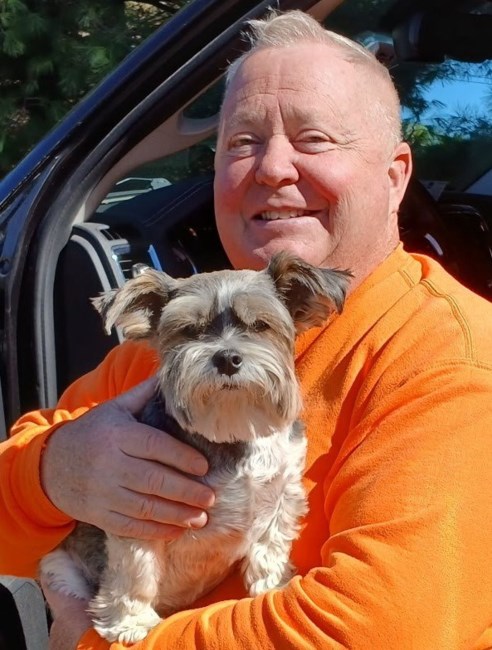 Avis de décès de James W. Ahearn