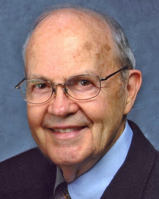 Obituario de Charles Holden Smith Jr.