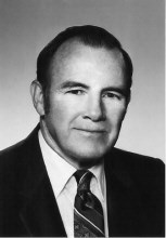 Avis de décès de Warren Rev. Larck