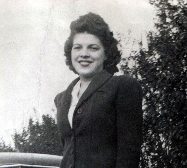 Avis de décès de Mary Ellen  Johns