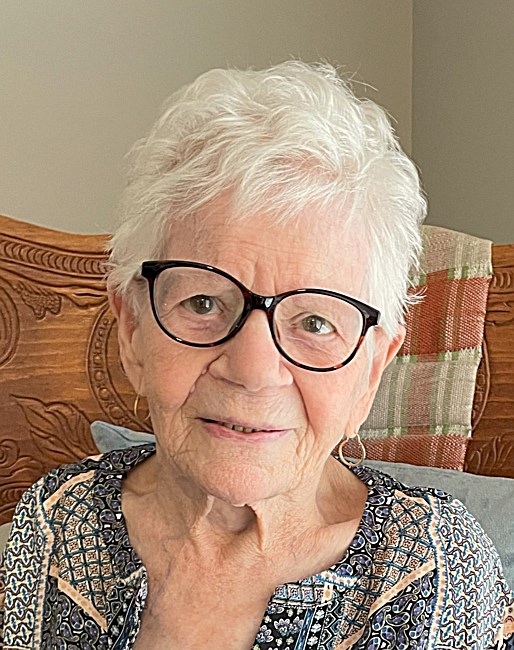 Obituary of Monique Martel Paré