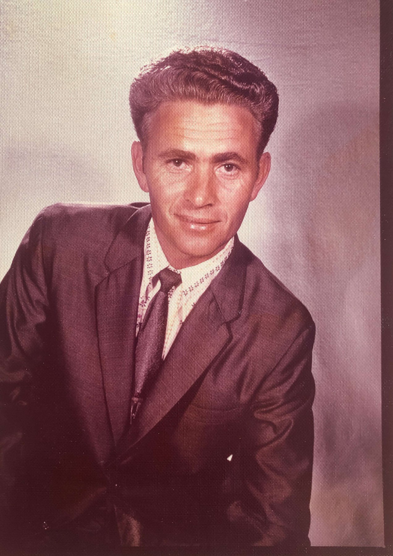 Obituary of Howard F. Schultz