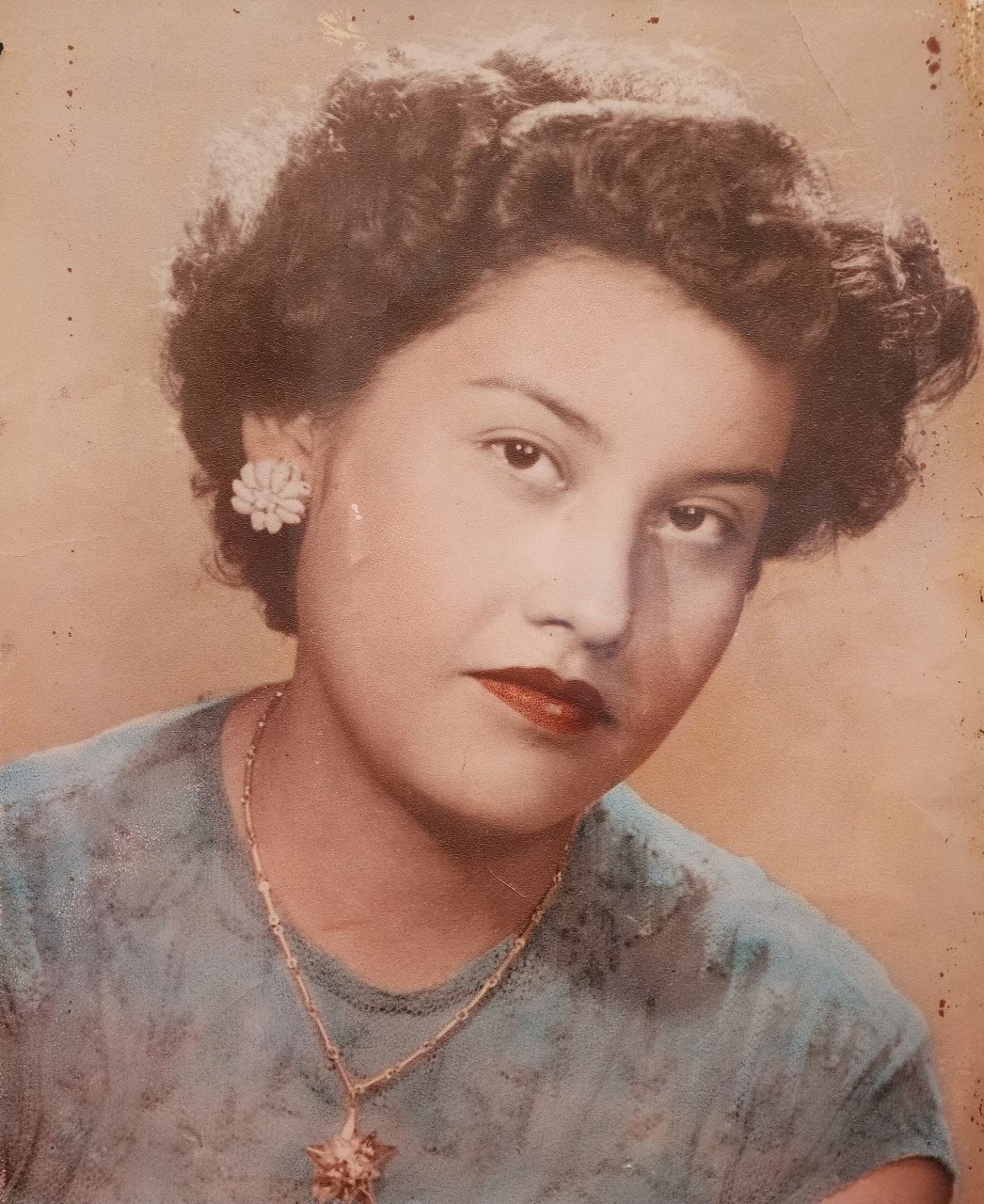 Obituary of Aurora Lopez