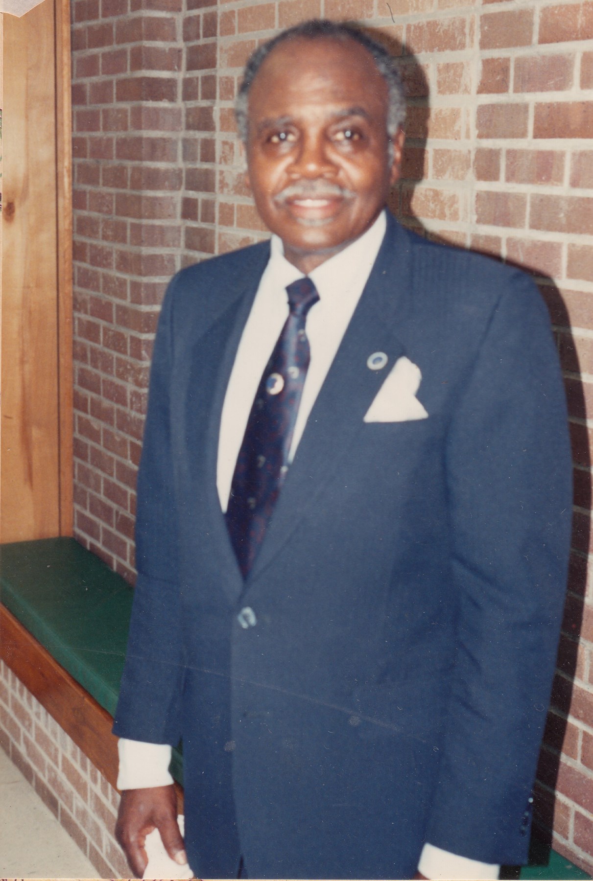 Obituary of Walter A. Harrison Jr.