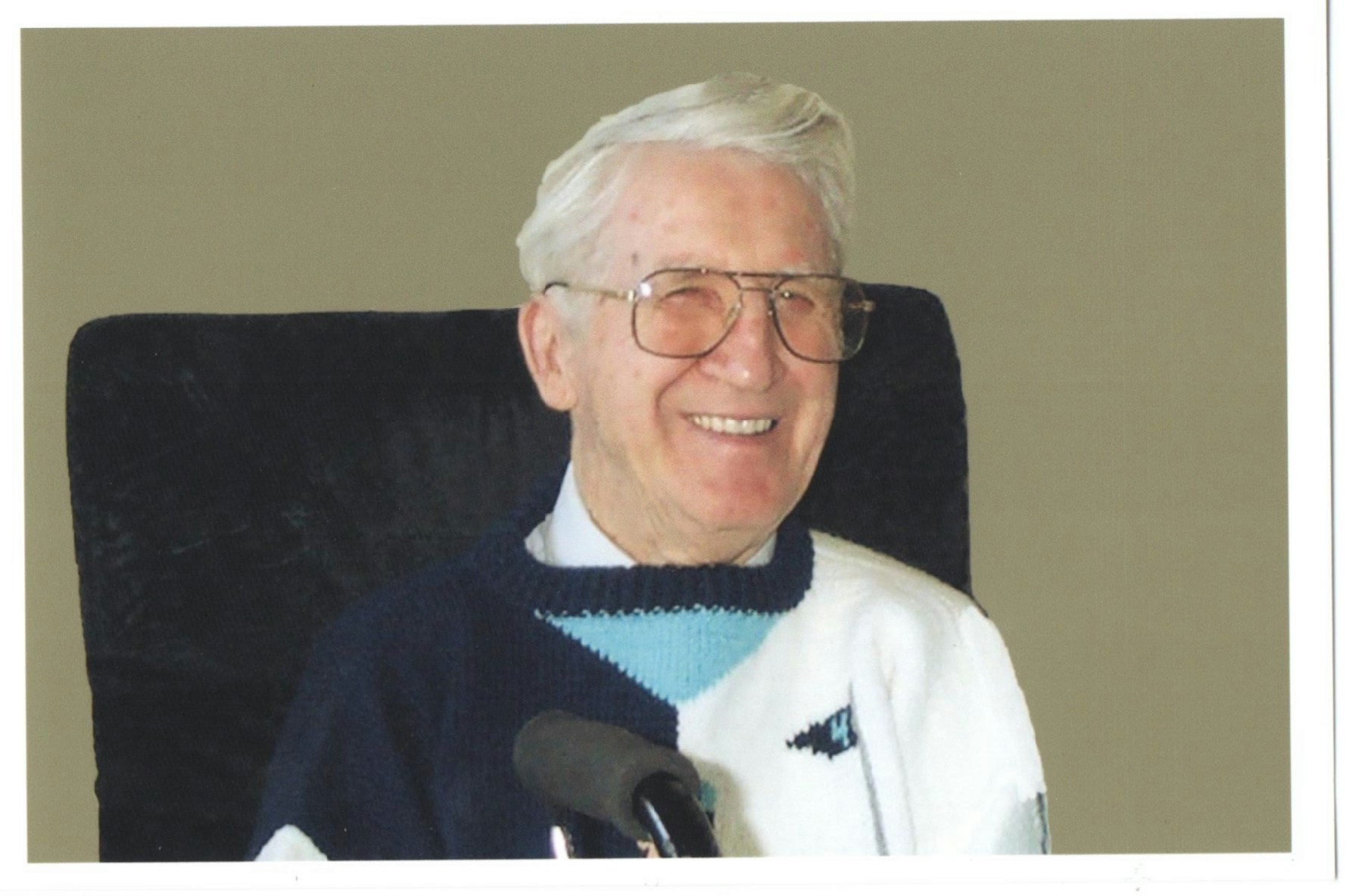 Obituary of Gaston Deschamps