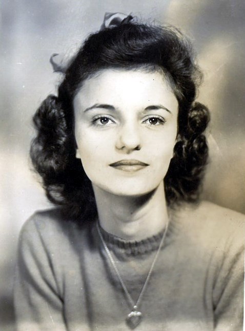 Obituary of Beverly Fox