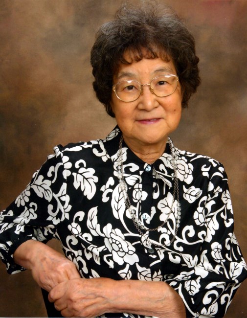 Obituary of Toshiko Inada Hand