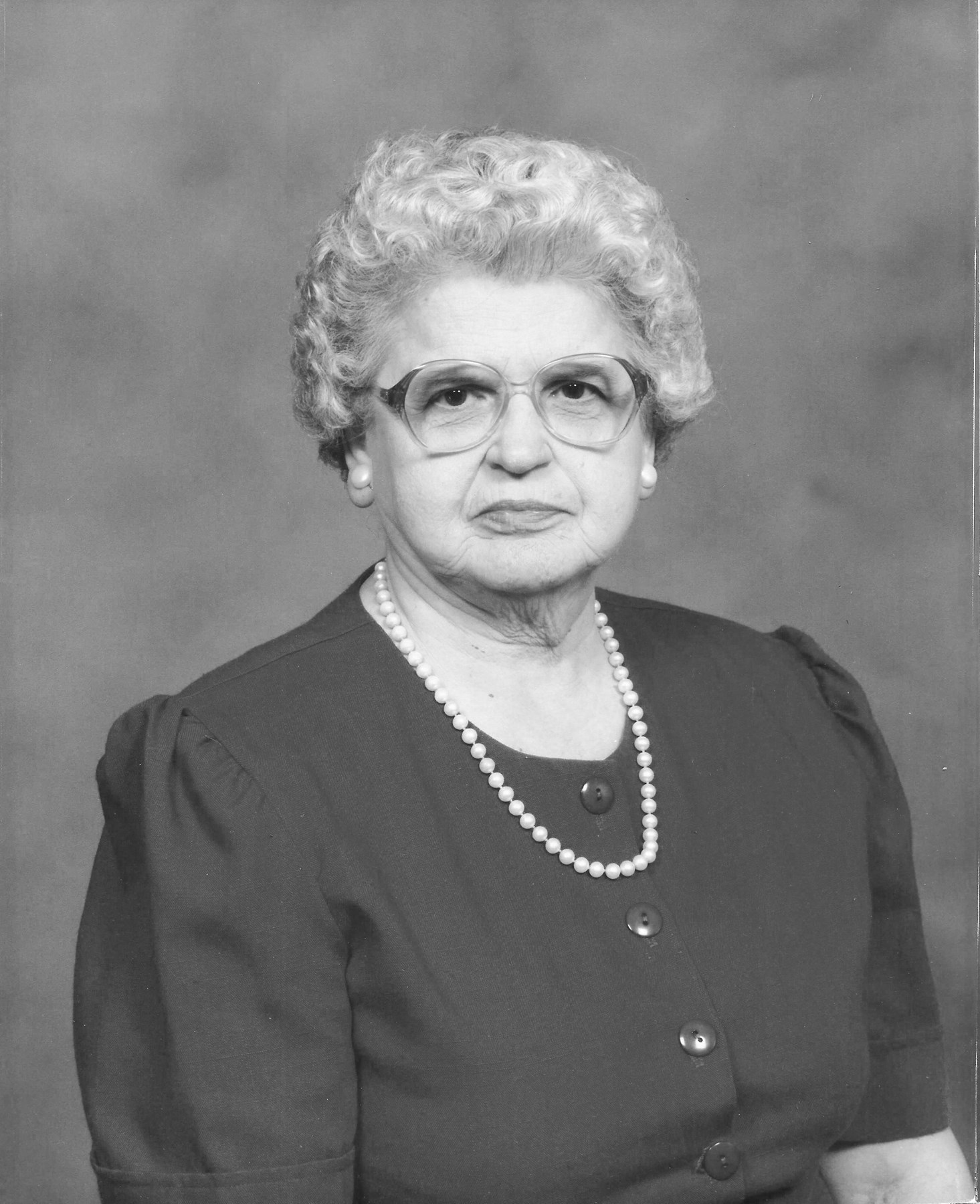 Obituary of Helen Story