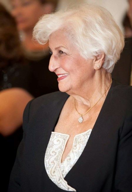 Obituary of Margarete Yanni